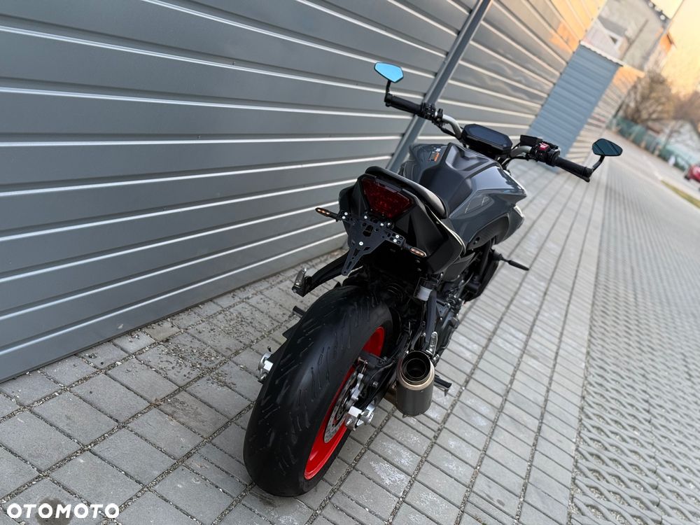 Yamaha MT - 18