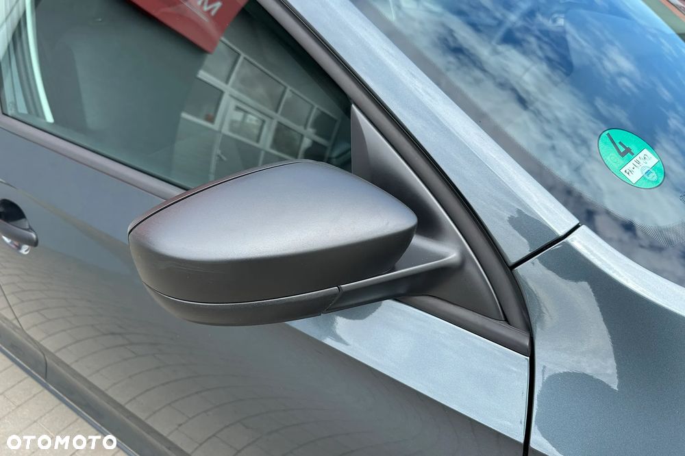 Skoda RAPID - 17