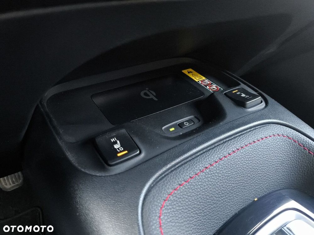 Toyota Corolla 1.8 Hybrid GR Sport Dynamic - 25