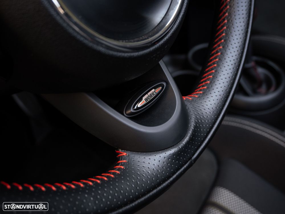MINI Cabrio John Cooper Works Auto Desportiva - 38