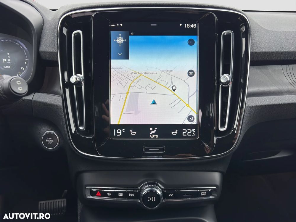 Volvo XC 40 T4 Recharge DKG Ultimate Dark - 9