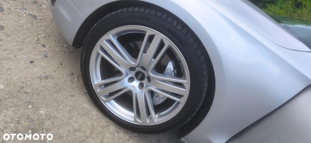 Audi A8 4.2 TDI Quattro - 34