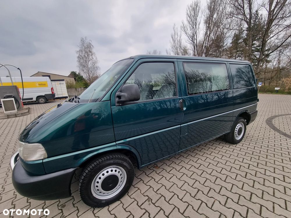 Volkswagen Transporter - 2