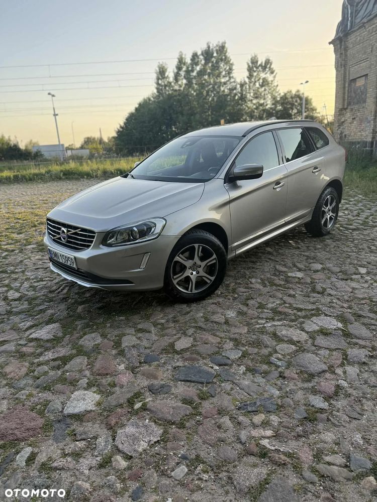 Volvo XC 60 D5 AWD Kinetic - 17