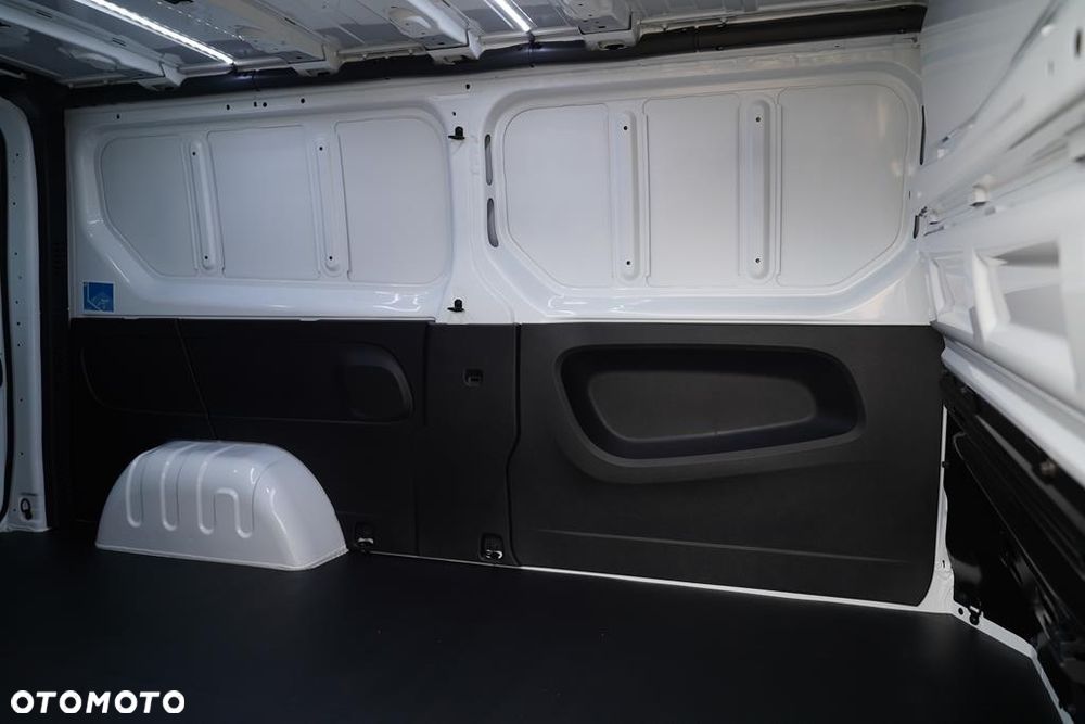 Renault Trafic 2.0 dCi L2H1 HD Extra - 23