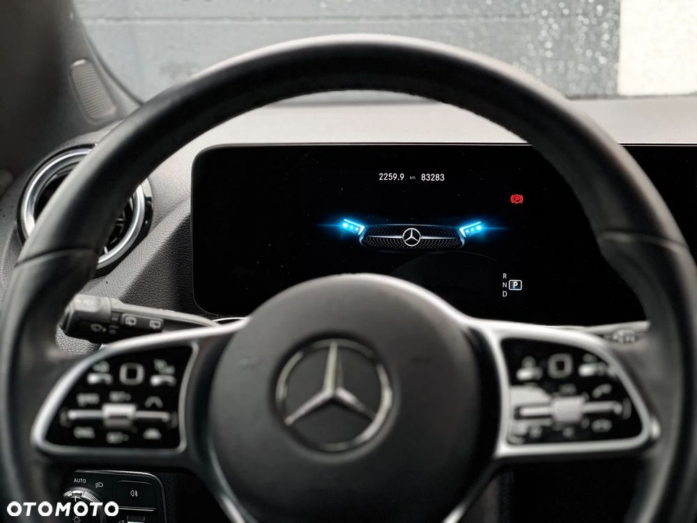 Mercedes-Benz Klasa B 200 d 8G-DCT - 39