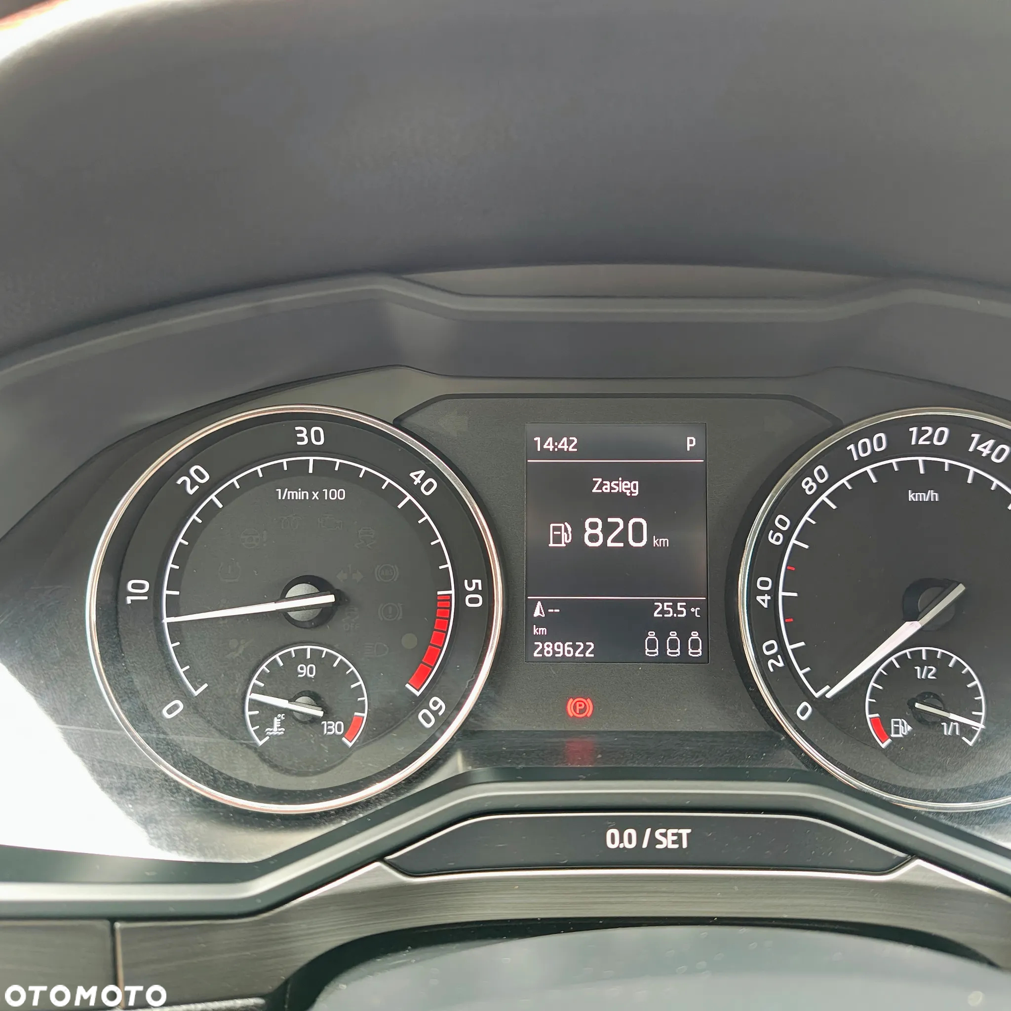 Skoda Superb 2.0 TDI Ambition DSG7 - 19