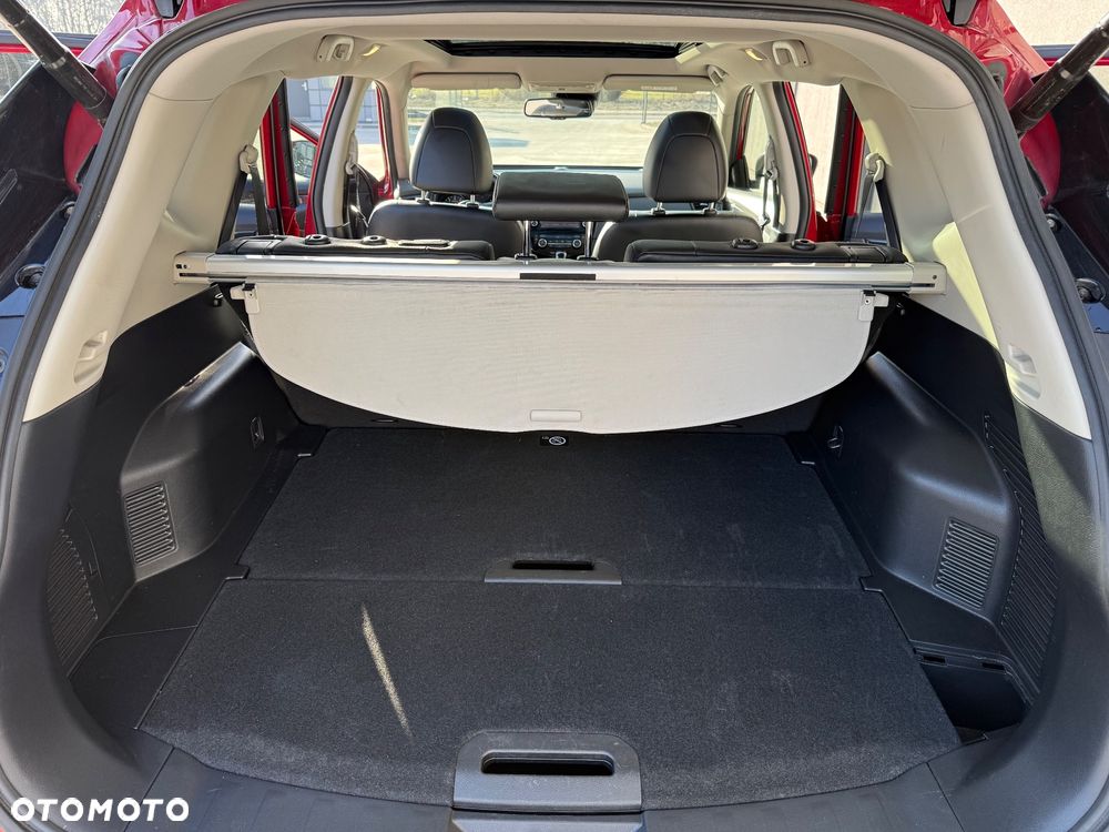 Nissan X-Trail 1.3 DIG-T Tekna 2WD DCT - 33