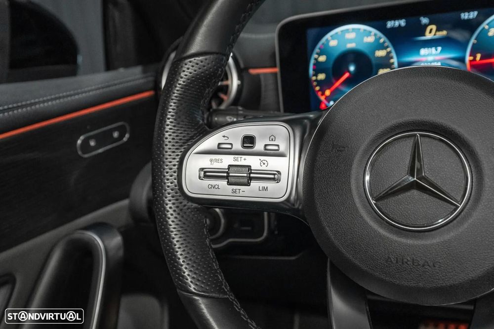 Mercedes-Benz A 180 d 7G-DCT AMG Line - 11