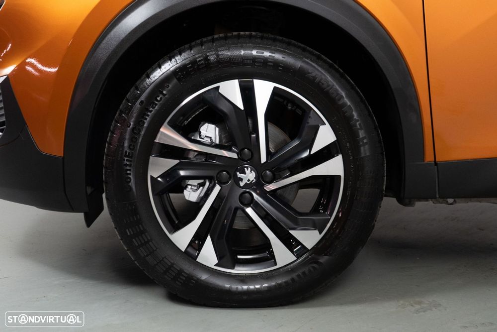 Peugeot 2008 1.2 PureTech Allure Pack - 17