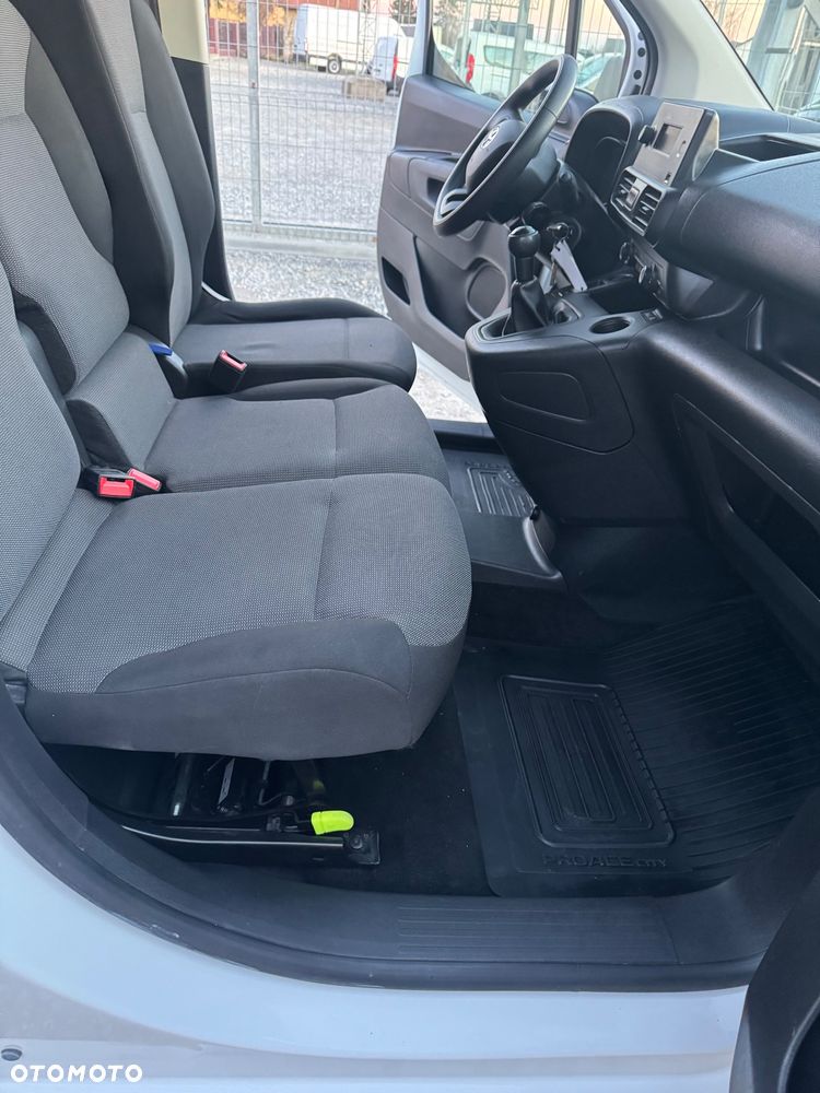 Toyota PROACE city - 18