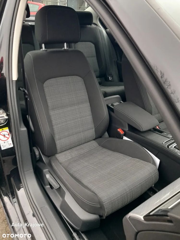 Volkswagen Passat 2.0 TDI EVO Business DSG - 29