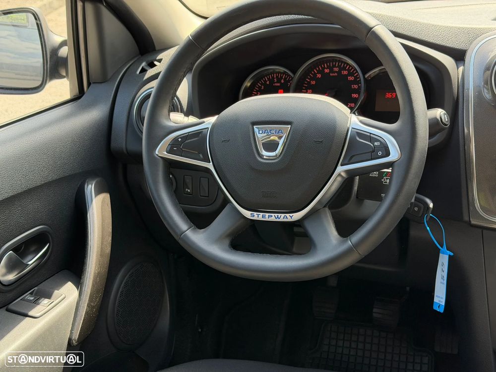Dacia Sandero Stepway TCe 100 Prestige - 10