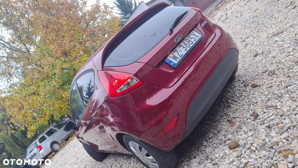Ford Fiesta 1.25 Ambiente - 11