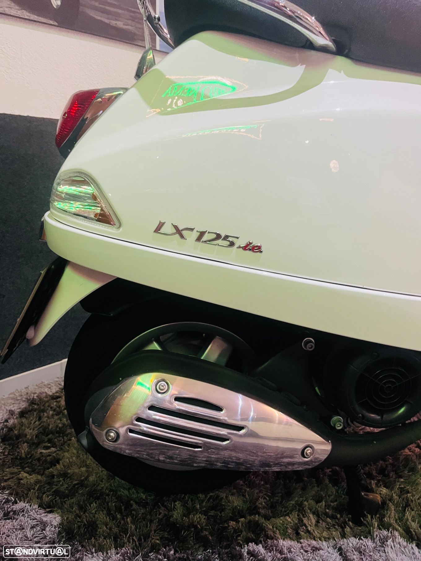 Vespa 125 LX 125 I.E - 8