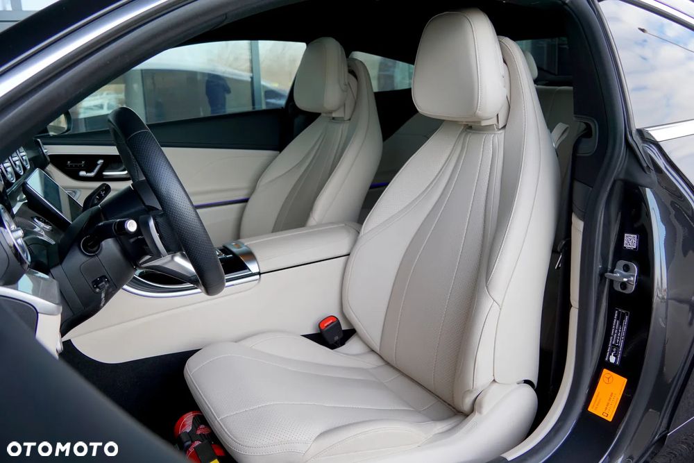 Mercedes-Benz CLE 450 mHEV 4-Matic AMG Line - 19