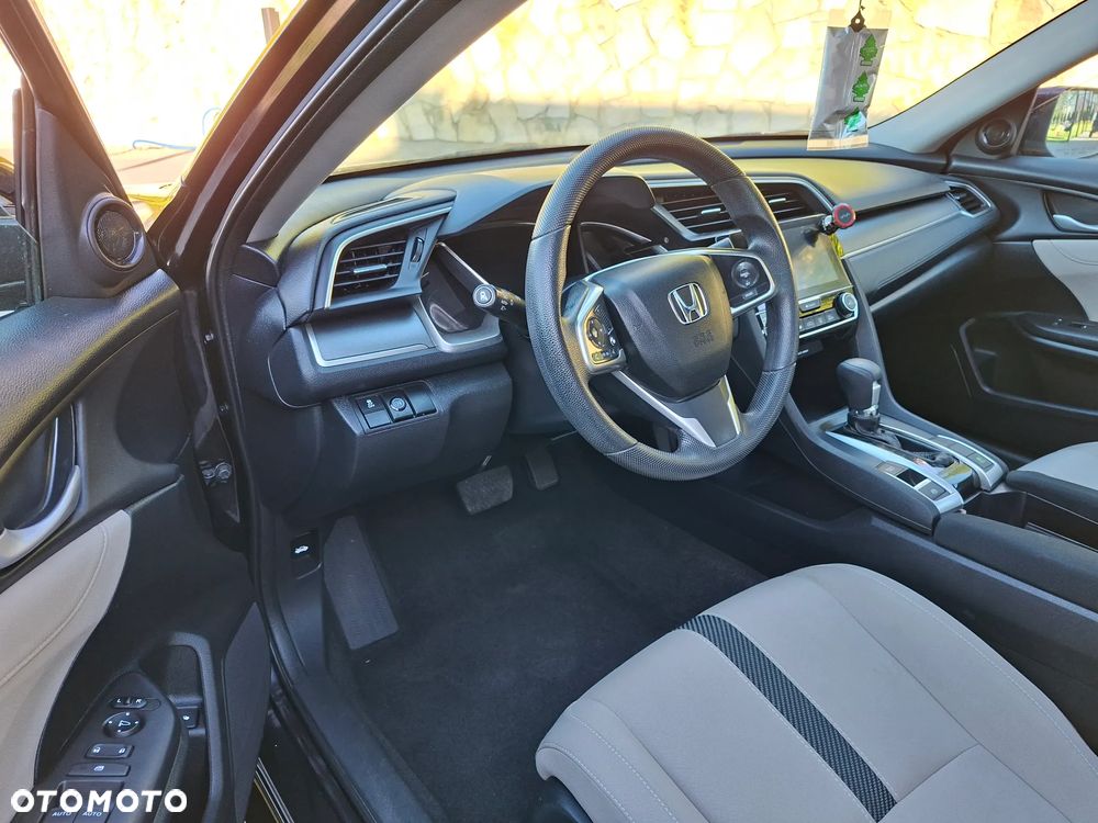 Honda Civic - 9