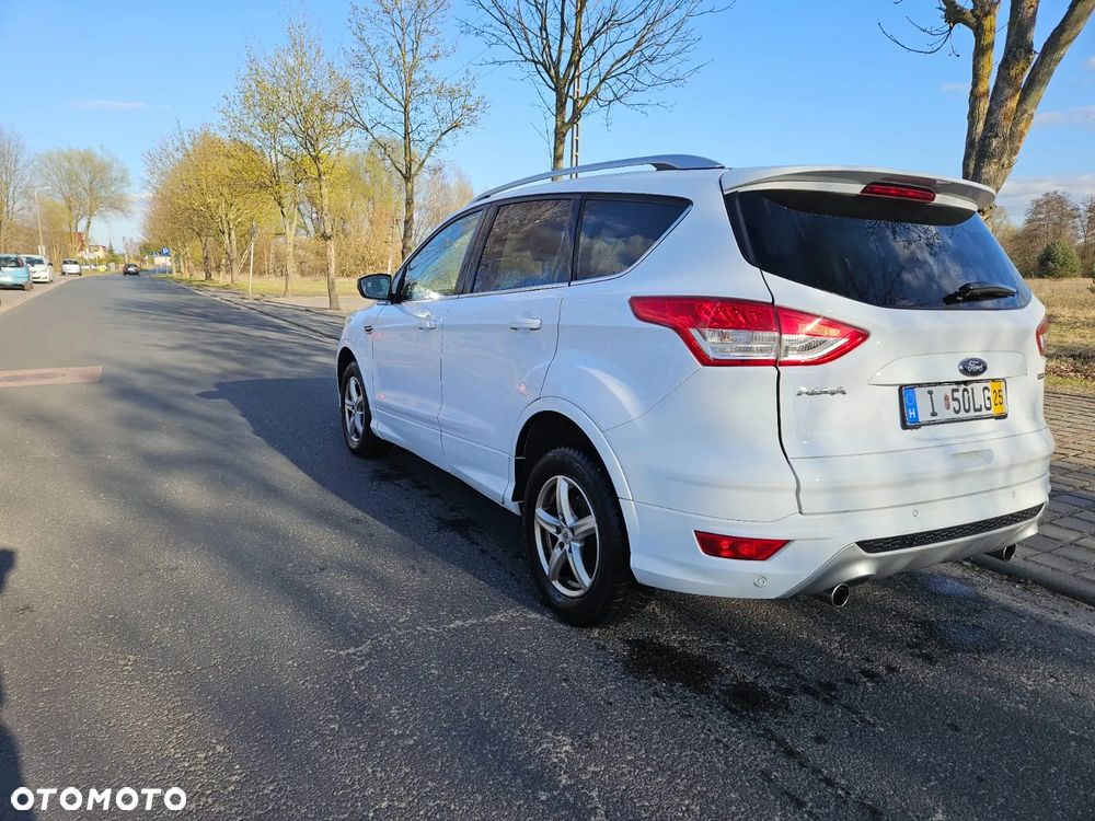 Ford Kuga - 9