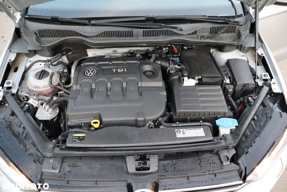 Volkswagen Golf Sportsvan 1.6 TDI BlueMotion Technology Comfortline - 27