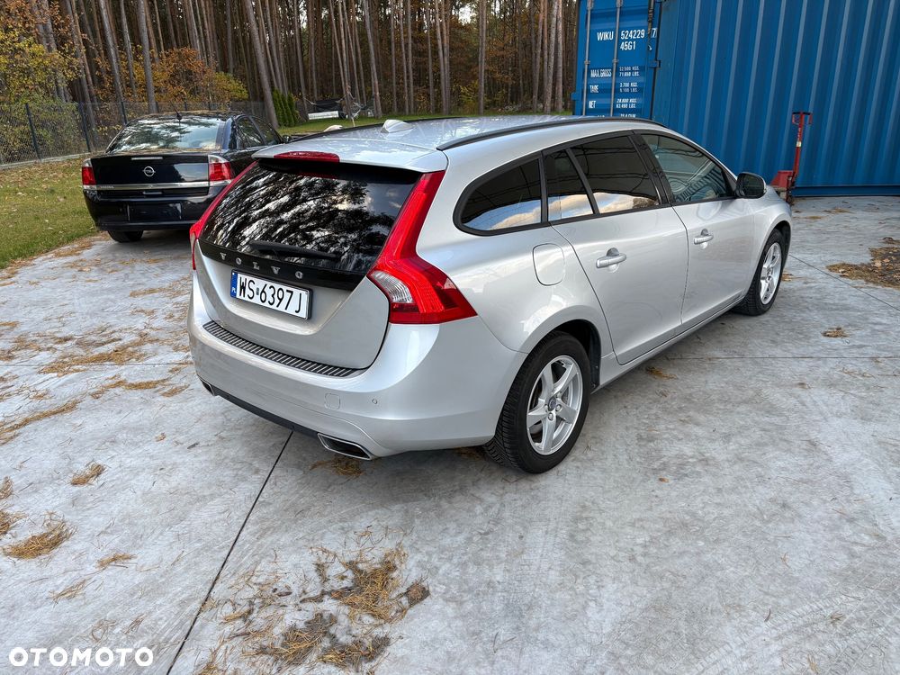 Volvo V60 ver-d3-geartronic - 5