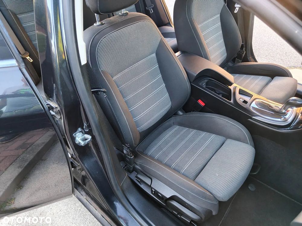 Opel Insignia 1.6 SIDI Turbo Business Edition - 20