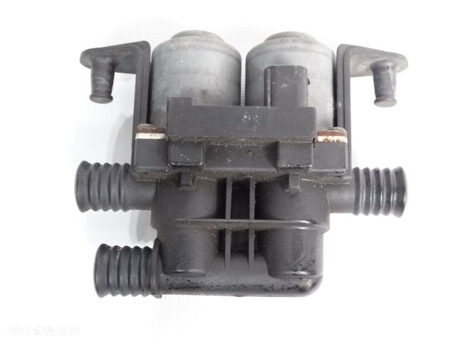 BMW 7 E38  5 E39  X5 E53  Elektrozawór 3 PIN Zawór Nagrzewnicy Wody Pompa Obiegowa 64128374995 8374995 BMW 725tds 728i 730i 735i 740d 740i 750i 316d 316i 318d 318i 320i 320d  323i 325d 325i 328i  330d 330i 335i 335d - 4