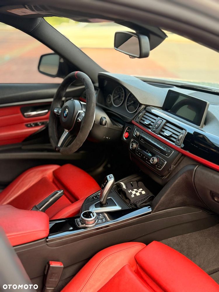 BMW Seria 3 328i Sport Line - 19
