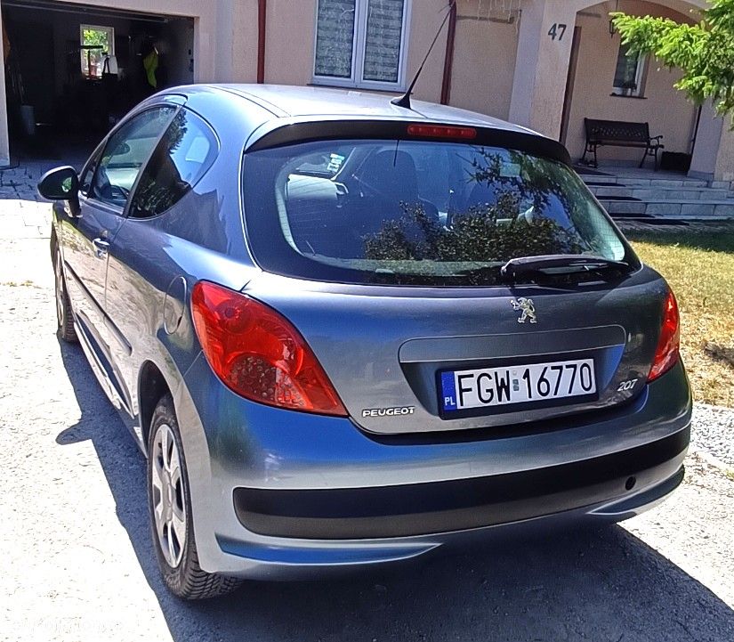 Peugeot 207 - 7