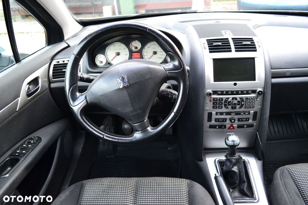 Peugeot 407 - 7