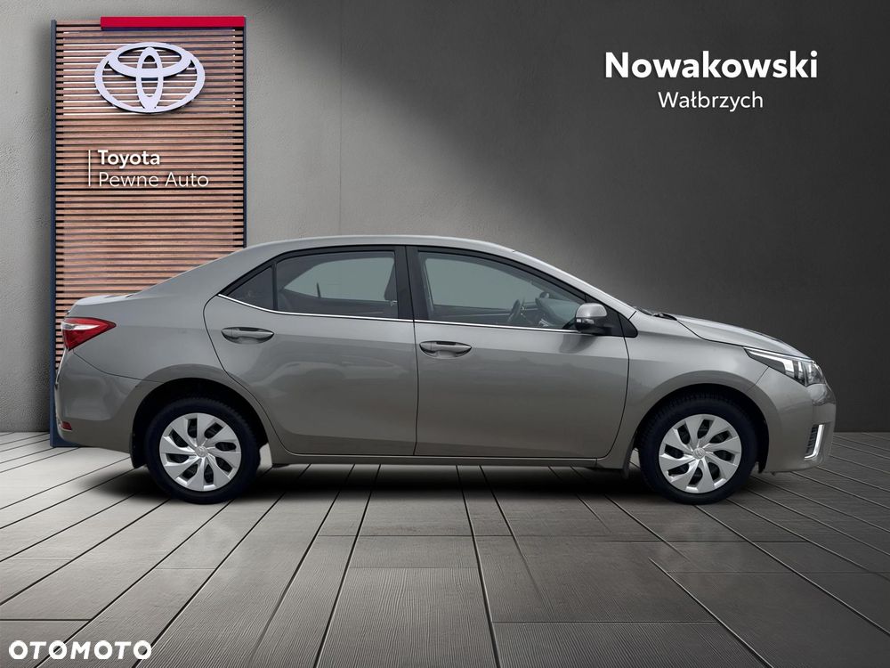 Toyota Corolla 1.6 Premium EU6 - 7