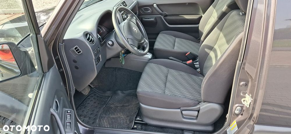 Suzuki Jimny 1.3 Elegance EU6 - 11