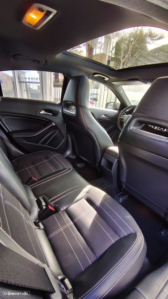 Mercedes-Benz A 200 d Activity Edition - 14