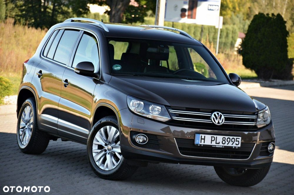 Volkswagen Tiguan - 1