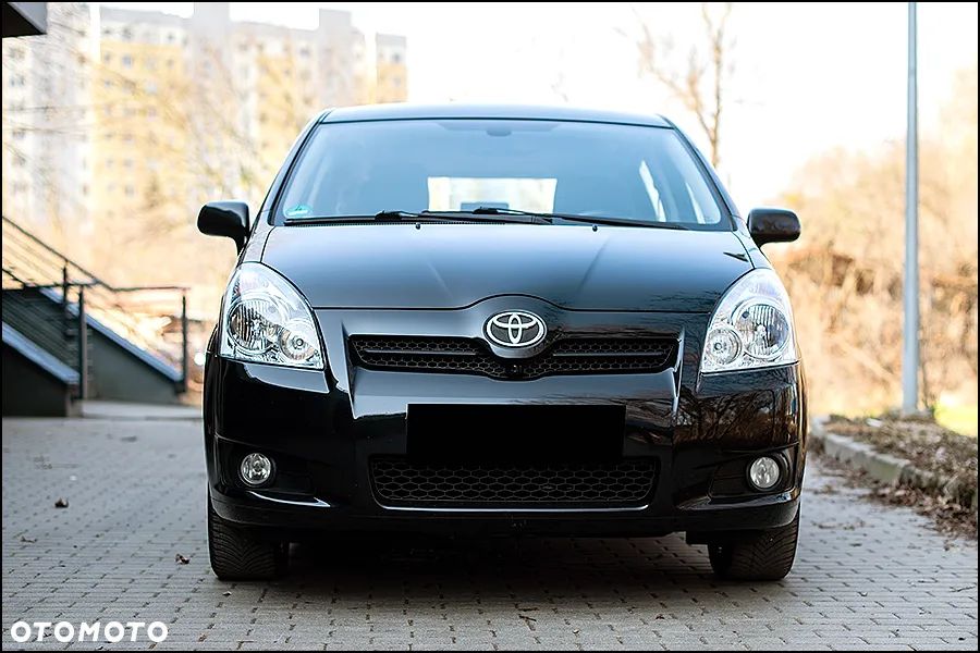 Toyota Corolla Verso - 2