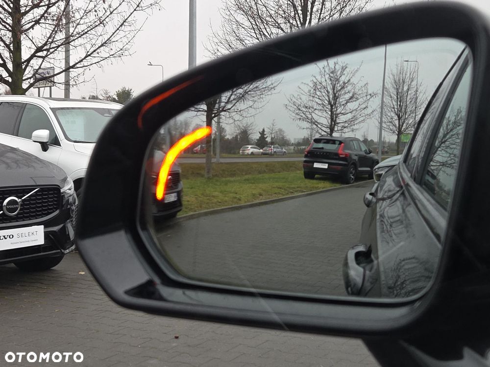 Volvo S90 T8 AWD Plug-In Hybrid Ultimate Dark - 29