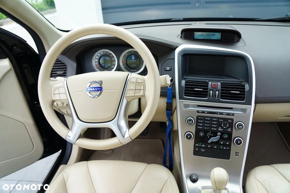 Volvo XC 60 D5 AWD - 33
