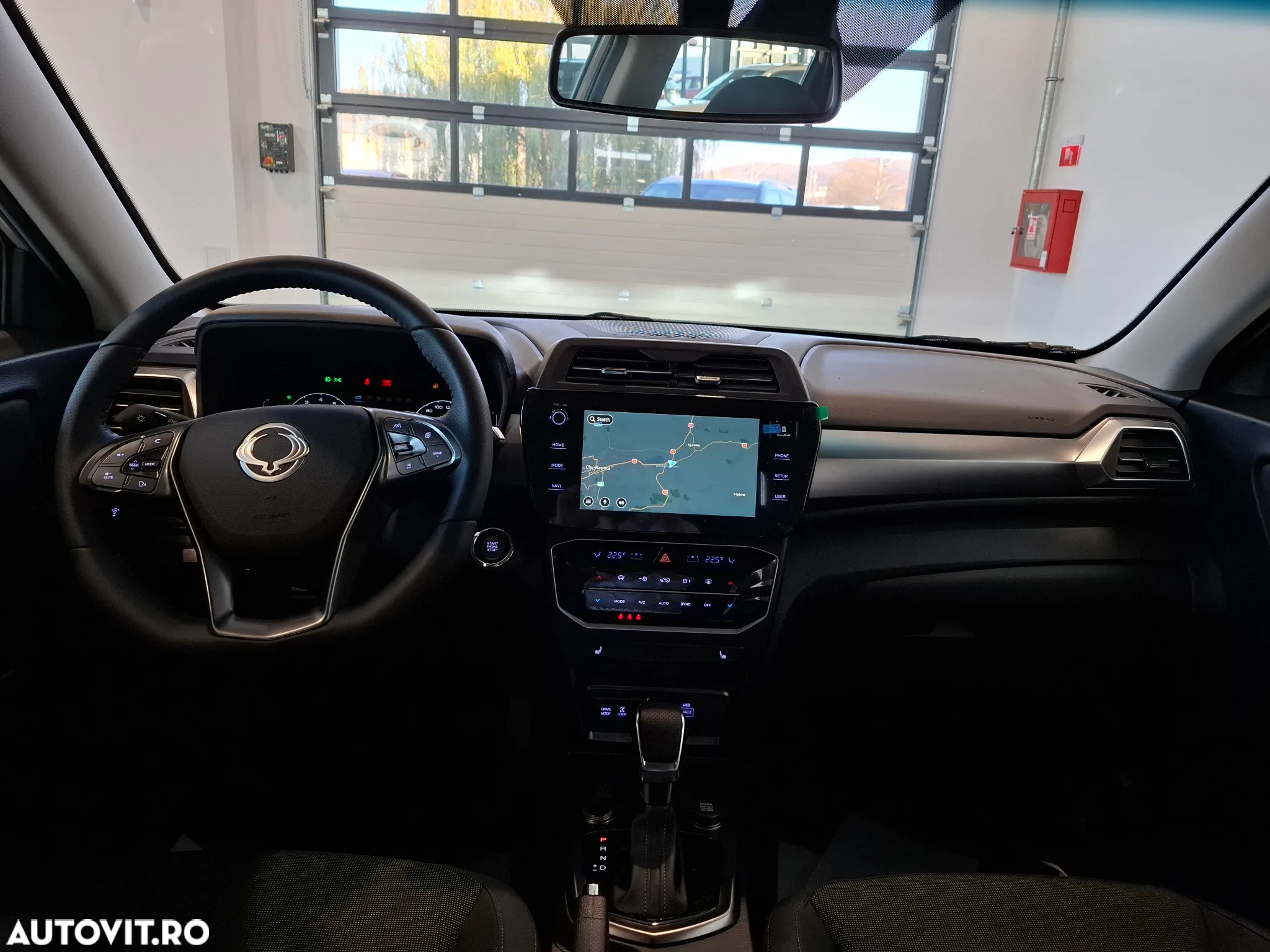 SsangYong Tivoli - 12