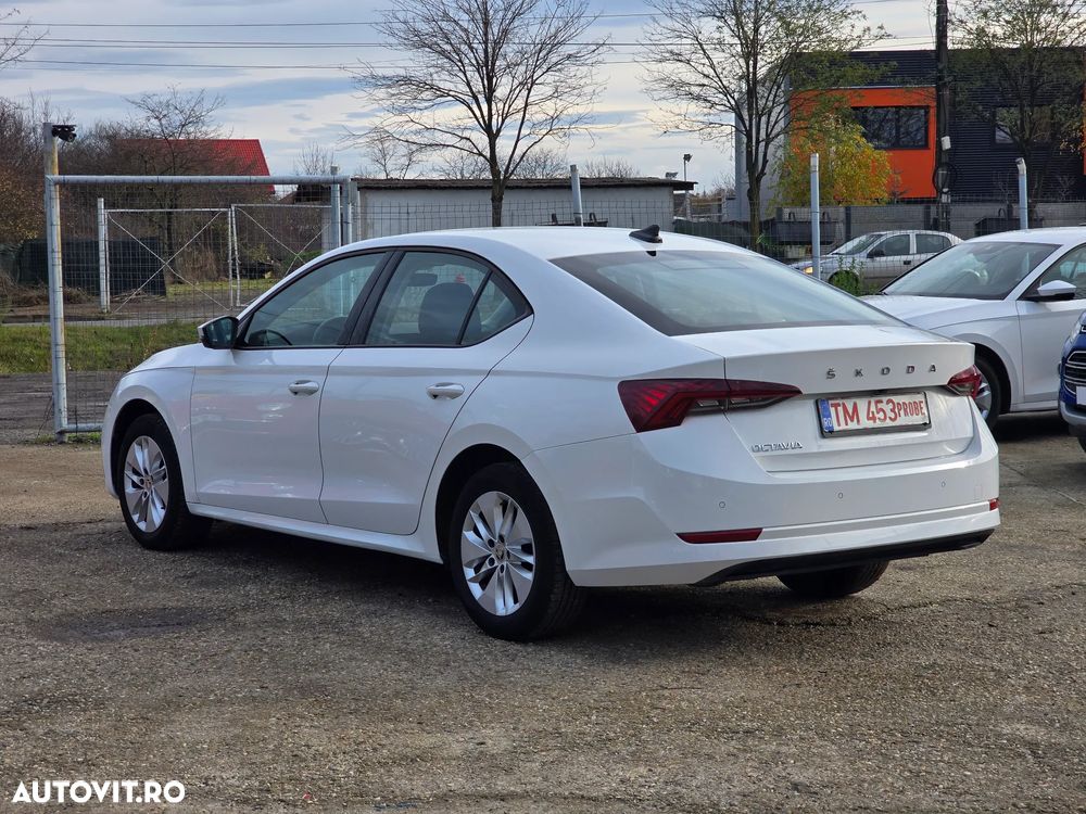 Skoda Octavia 2.0 TDI Selection - 3