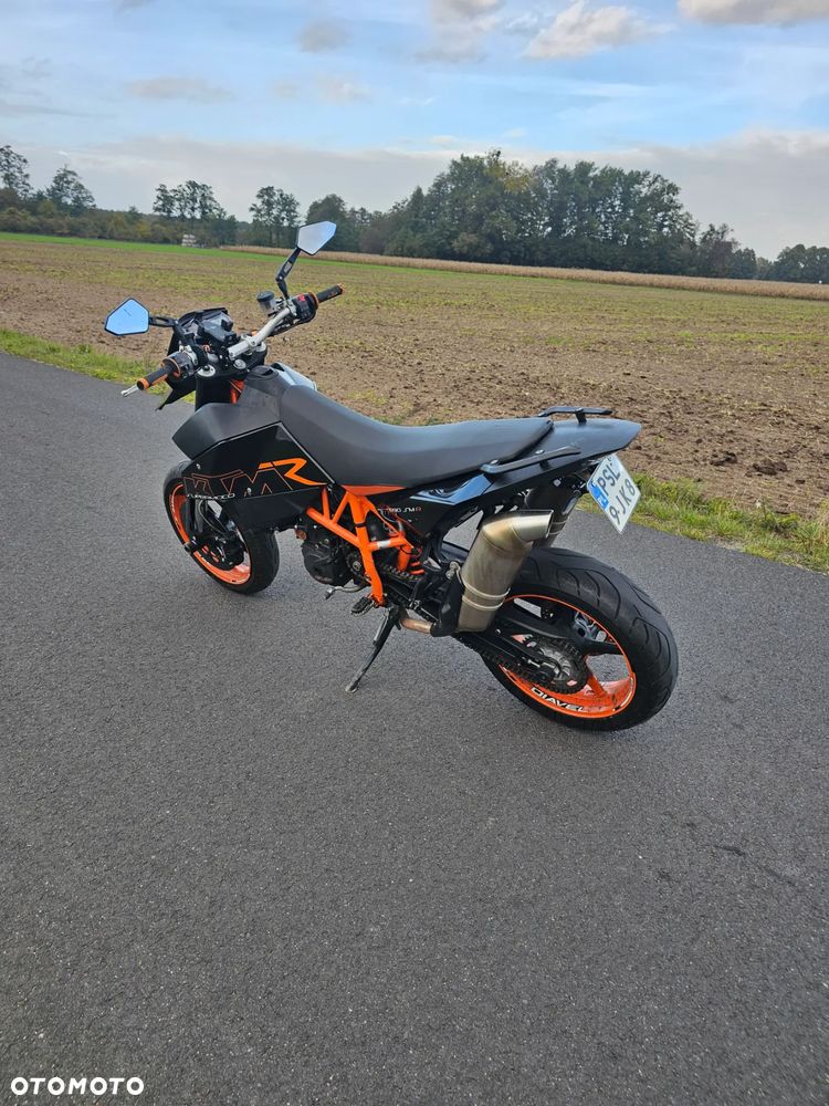 KTM SMC
