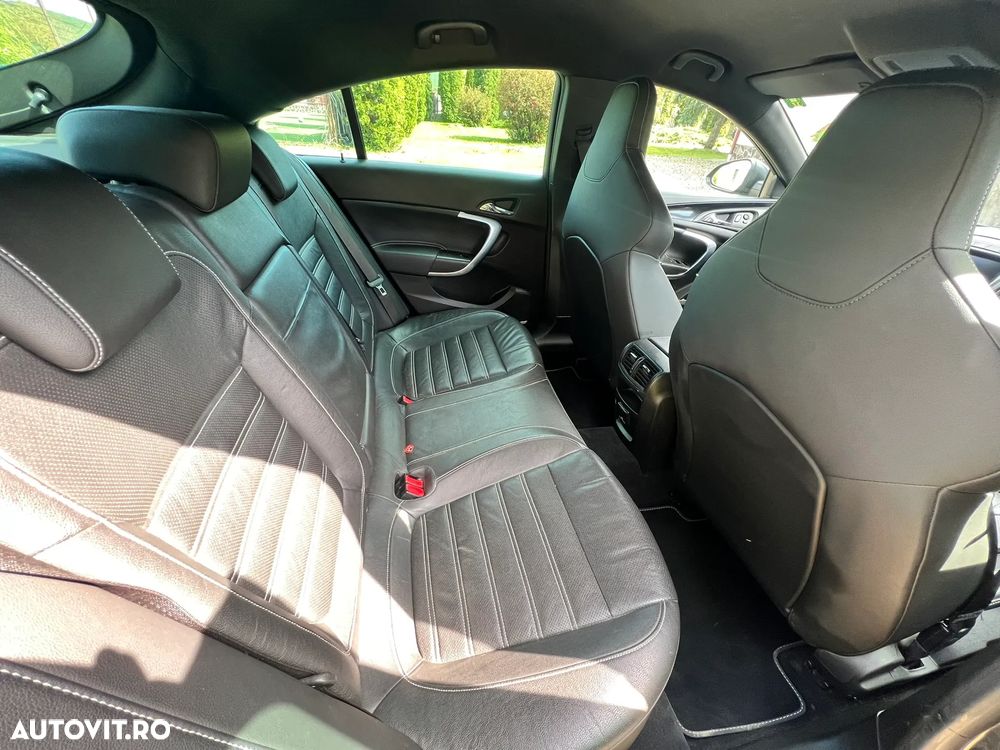 Opel Insignia 2.8 V6 Turbo 4x4 OPC - 9