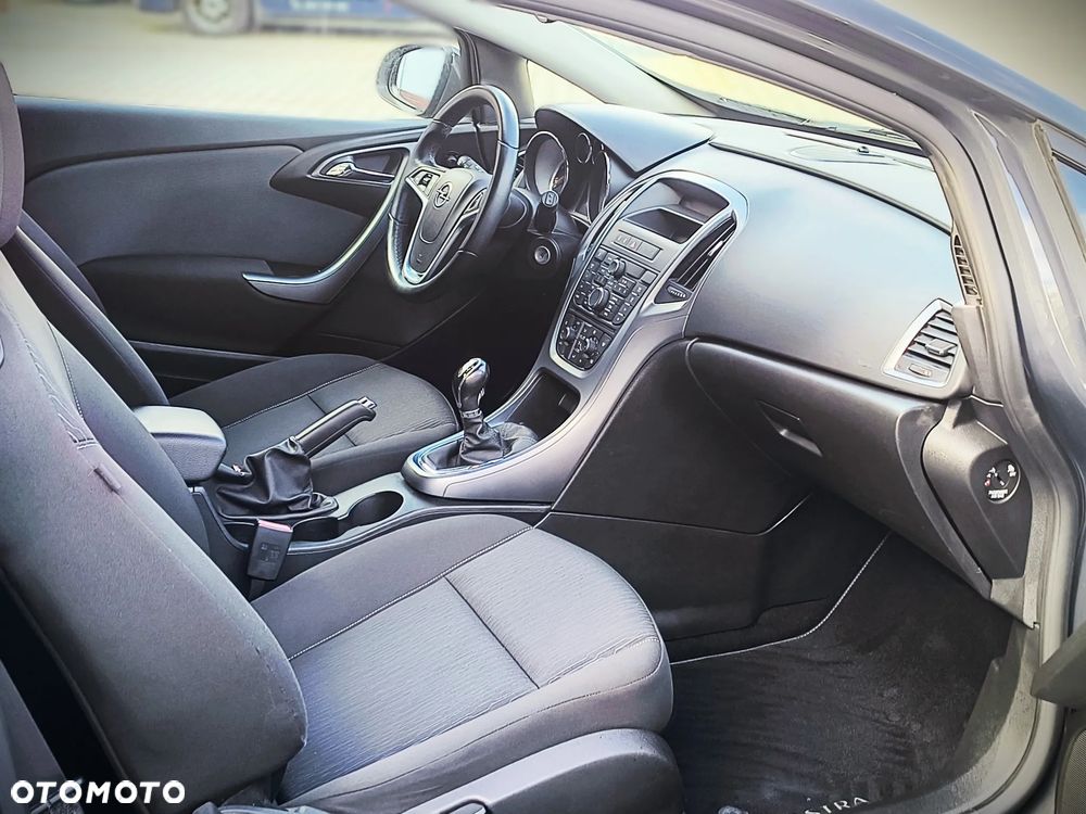 Opel Astra - 8