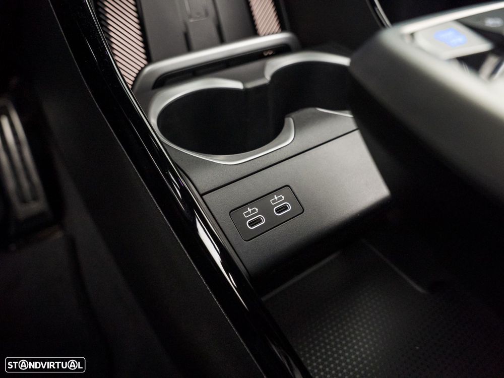 BMW iX1 eDrive20 Pack Desportivo M Pro - 25