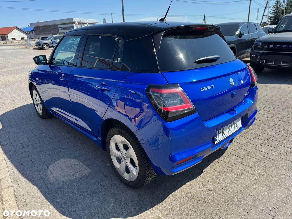 Suzuki Swift 1.2 Dualjet SHVS Premium Plus - 4
