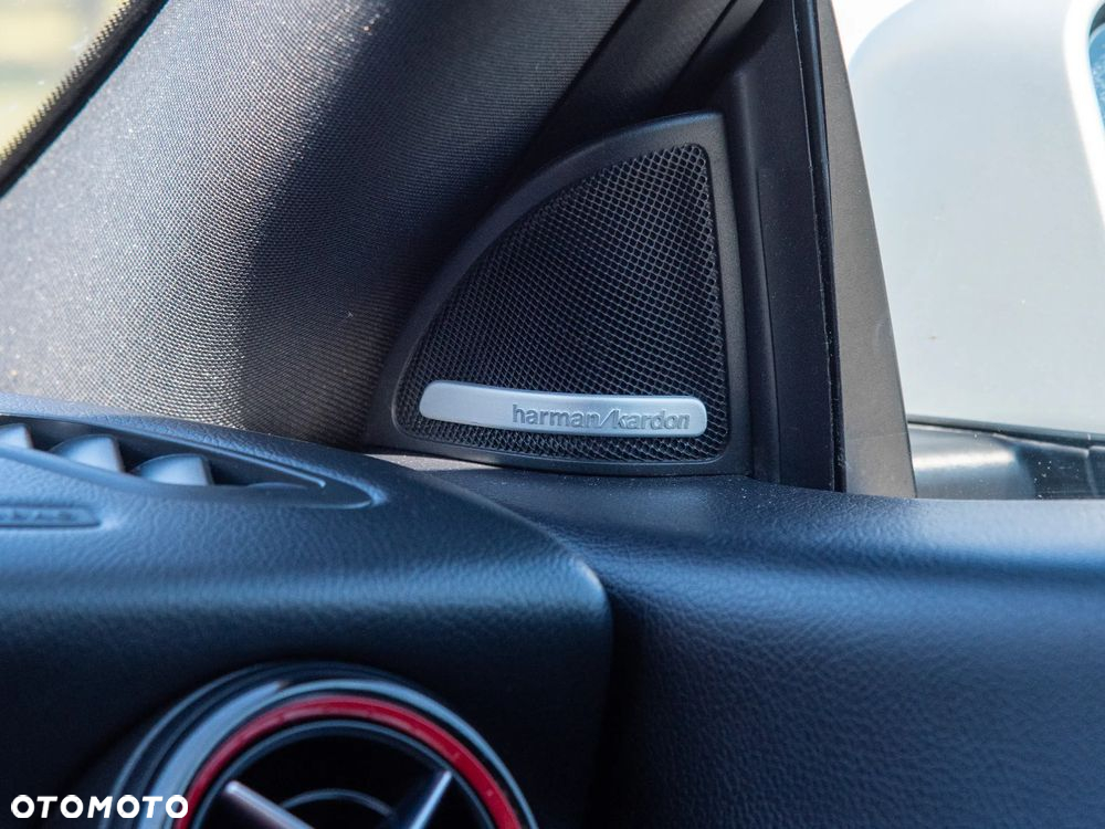 Mercedes-Benz CLA 250 4Matic 7G-DCT AMG Line - 17