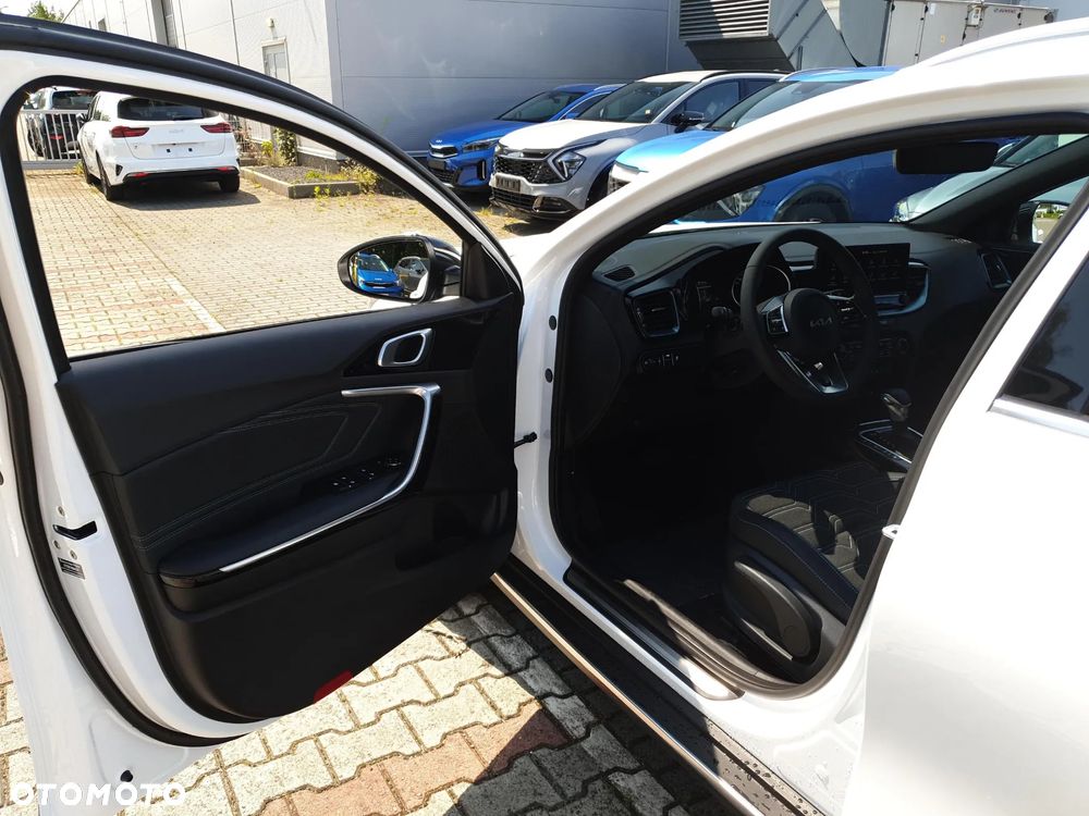 Kia XCeed 1.6 T-GDI Tribute DCT - 10