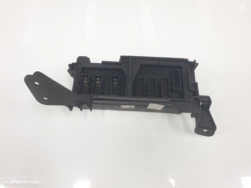 CAIXA DE RELES FUSÍVEIS MERCEDES-BENZ CLASE ML BM 164 - 1