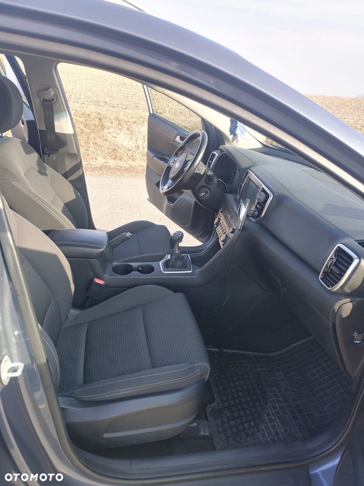 Kia Sportage 1.6 GDI 2WD DREAM-TEAM EDITION - 7