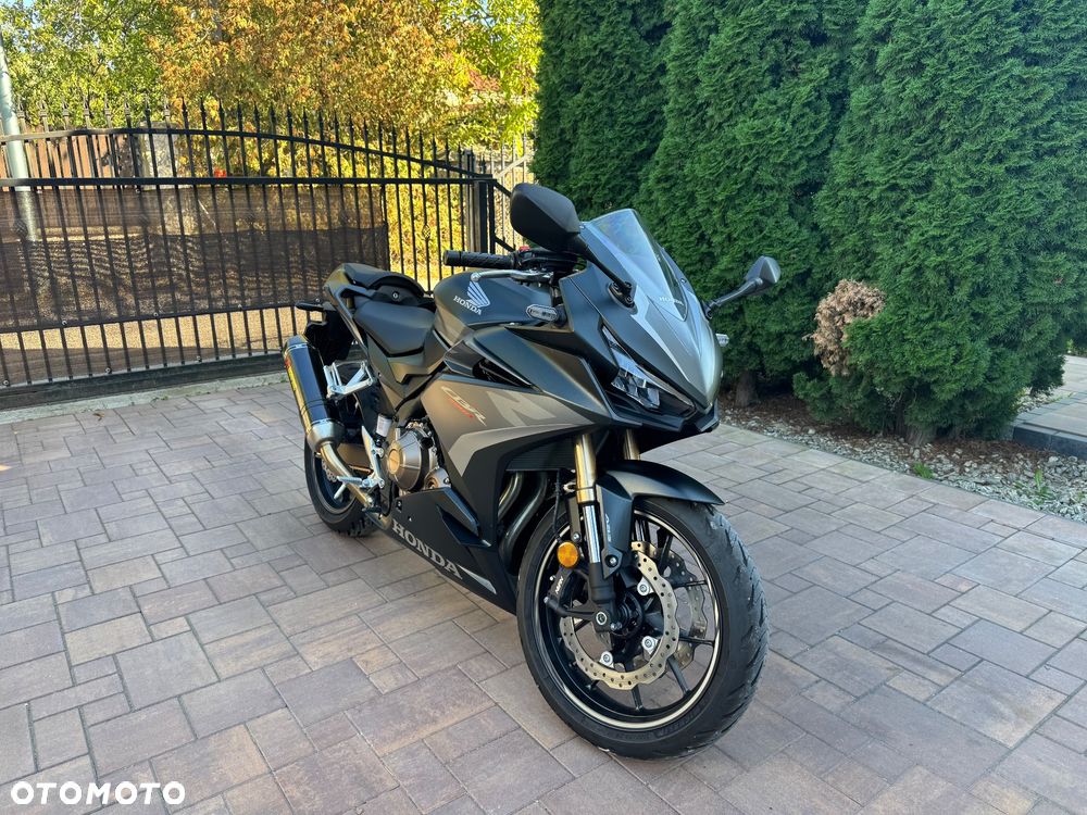 Honda CBR - 1