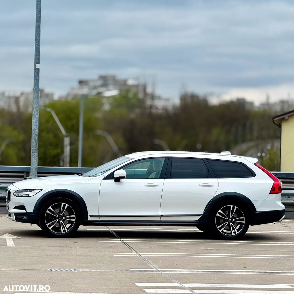 Volvo V90 D4 AWD Geartronic Inscription - 5