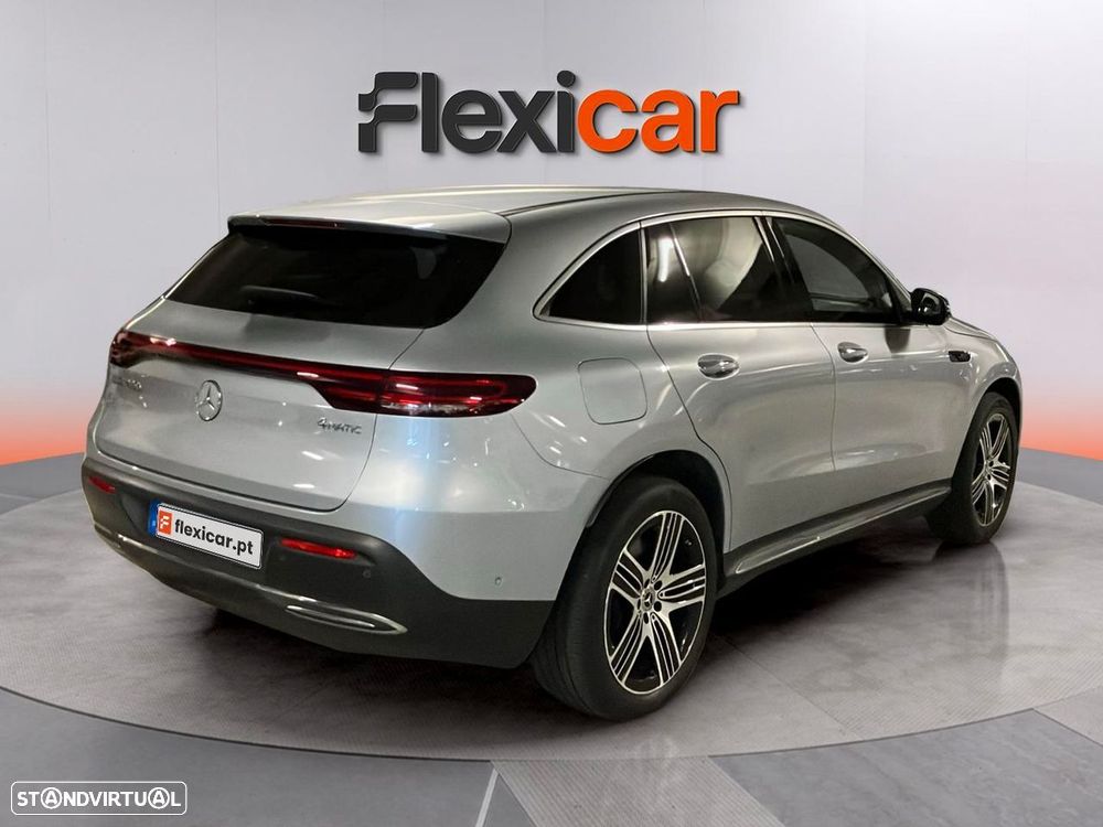 Mercedes-Benz EQC - 8